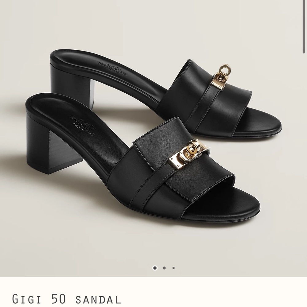 BNIB Hermes Gigi Sandal Size 40